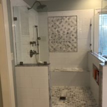 arabesque marble tile accent
